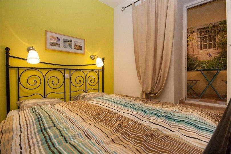 Apartments Mediteranea Baška Eksteriør bilde