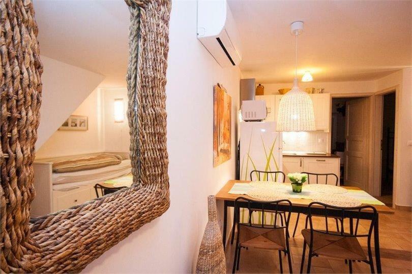 Apartments Mediteranea Baška Eksteriør bilde