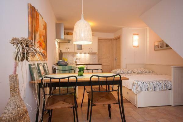 Apartments Mediteranea Baška Eksteriør bilde