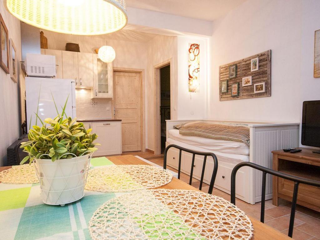 Apartments Mediteranea Baška Eksteriør bilde